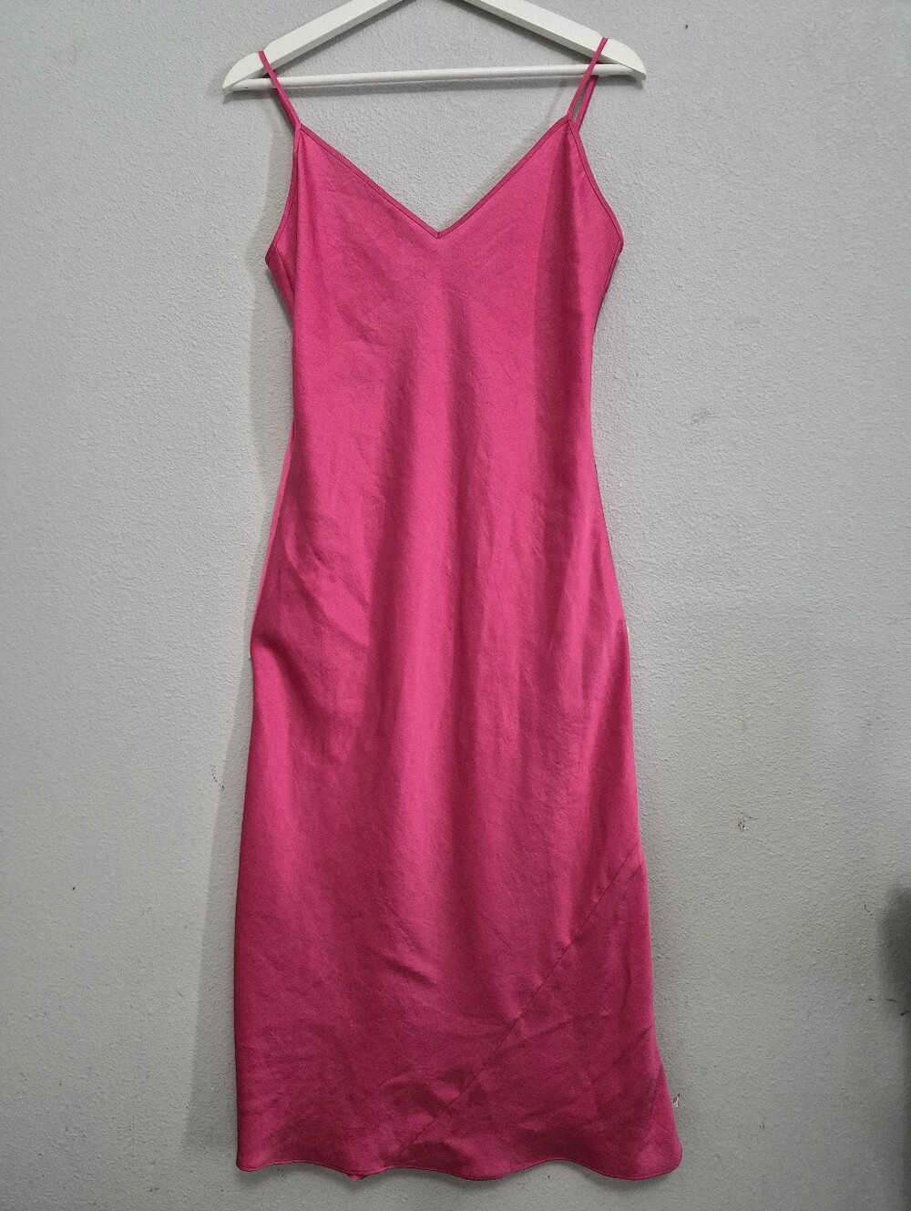 Aritzia Wilfred Satin Midi Slip Dress Medium Fuchsia